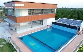 Green Wood Resort