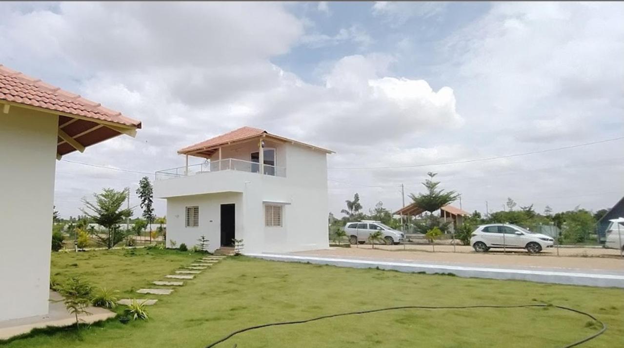 Green Woods Resort Anantapur Exterior photo