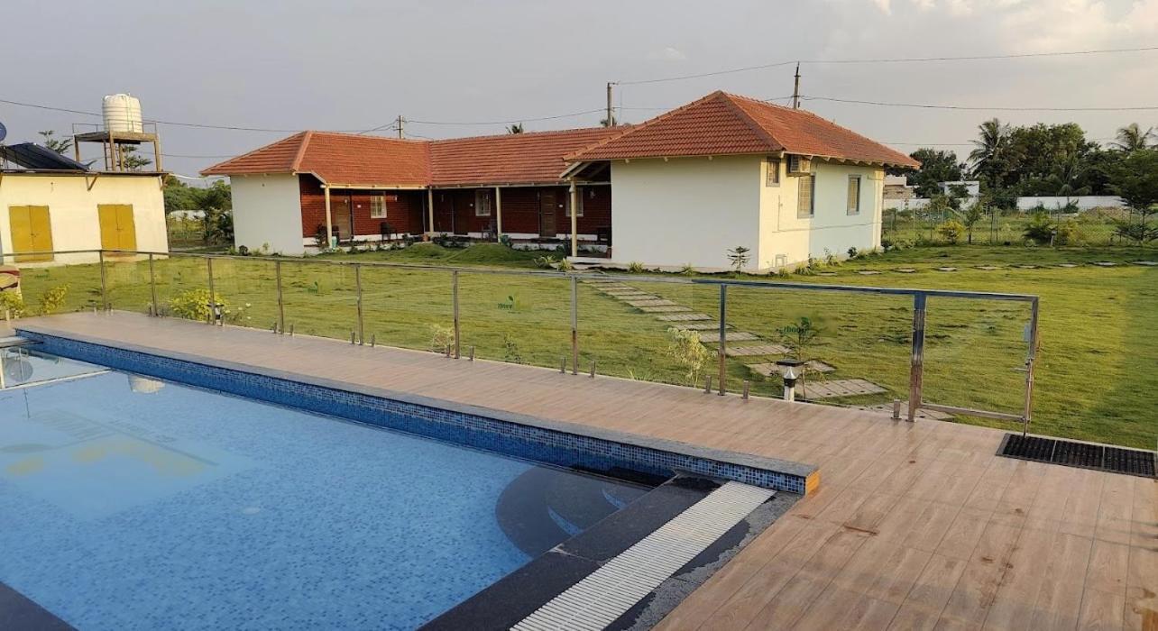 Green Woods Resort Anantapur Exterior photo